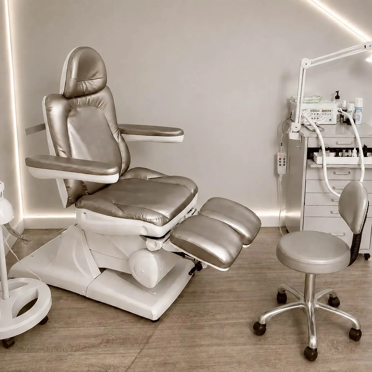Waterless dry pedicure station at Nail Art Department
